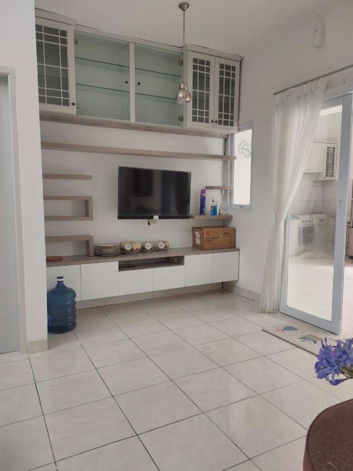 Rumah Disewakan Fully Furnished di Picadilly Lippo Cikarang